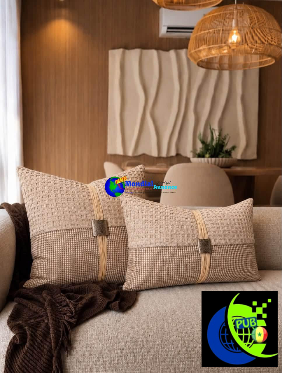 Coussins Décoratifs Doux au Design Moderne disponibles. Watshap : 773391380