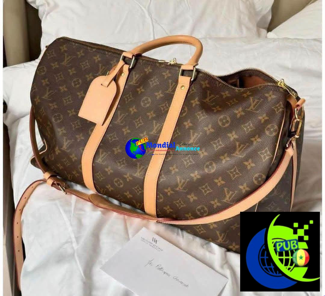 Sac de Voyage de Qualité Superieure (55 cm) disponible à Dakar