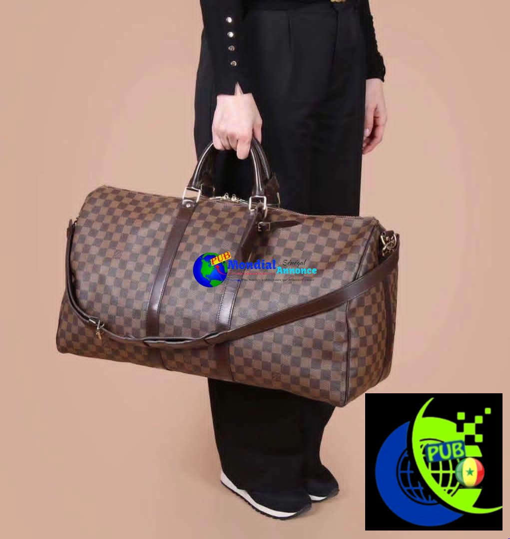 Sac de Voyage de Qualité Superieure (55 cm) disponible à Dakar
