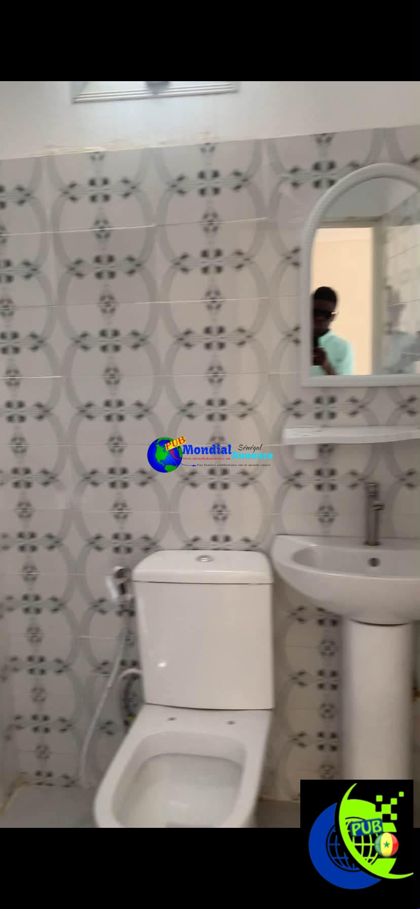 Grand Mini-Studio (Double Salon, Cuisine Fermée) à louer à Amitié 2, Dakar