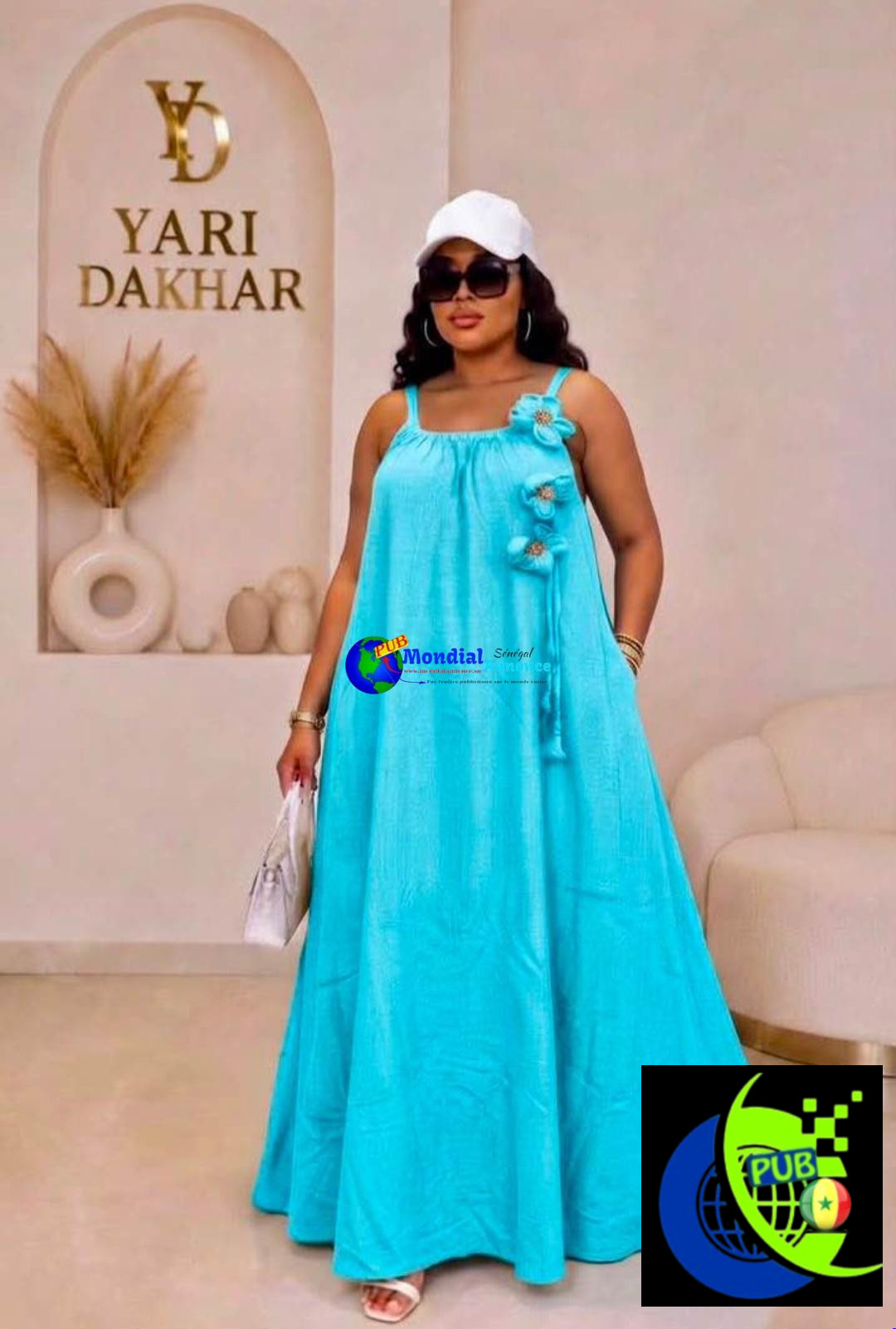 Des Robes Importées dispo en Gros (Modèles & Styles Variés). WhatsApp : 781608983