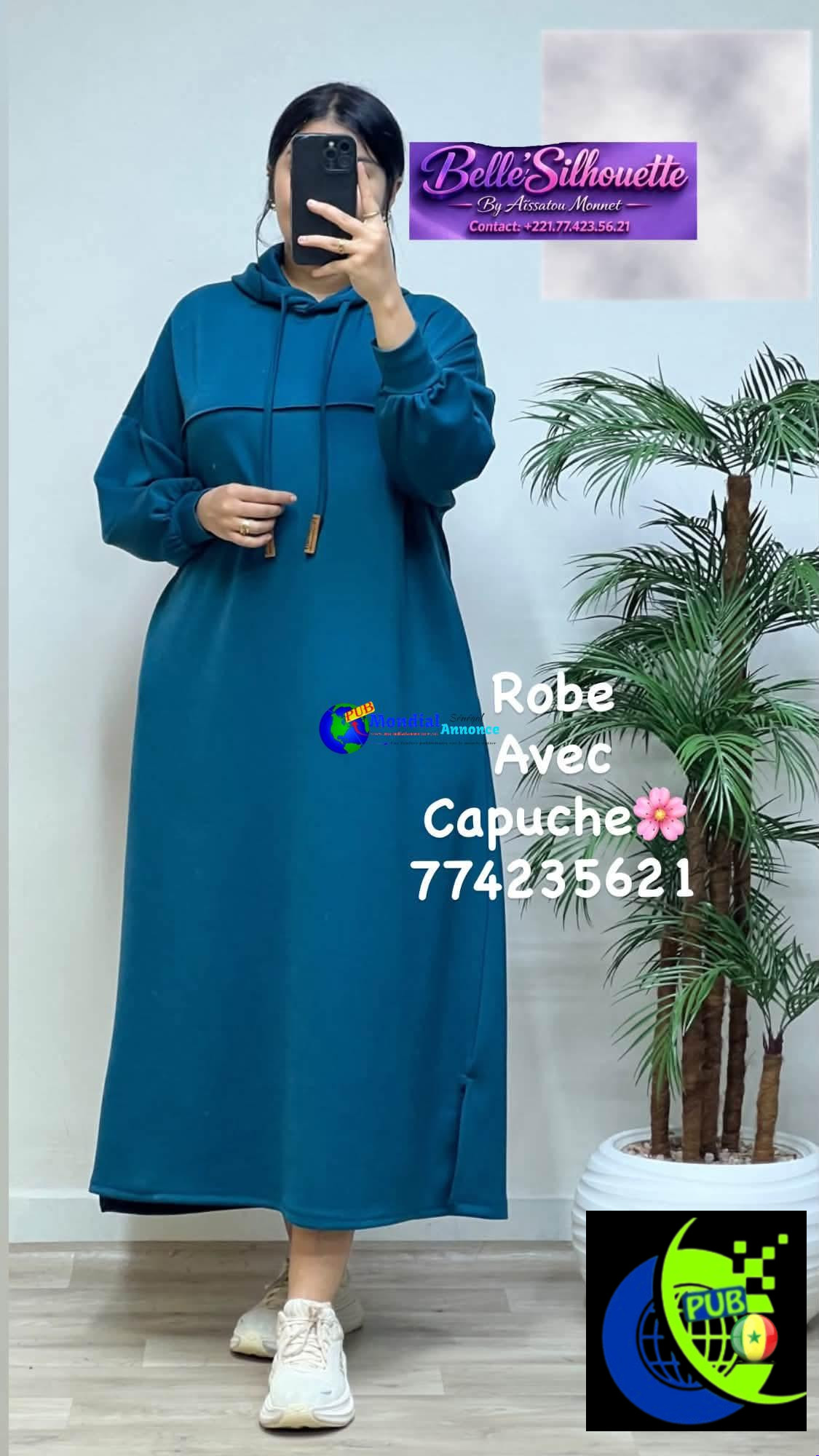 Robes avec Capuche de Haute Qualité disponibles. Tél : 774235621