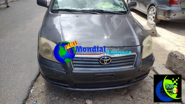 Toyota Avensis Break Diesel manuelle sans papiers à vendre – 2 900 000 FCFA