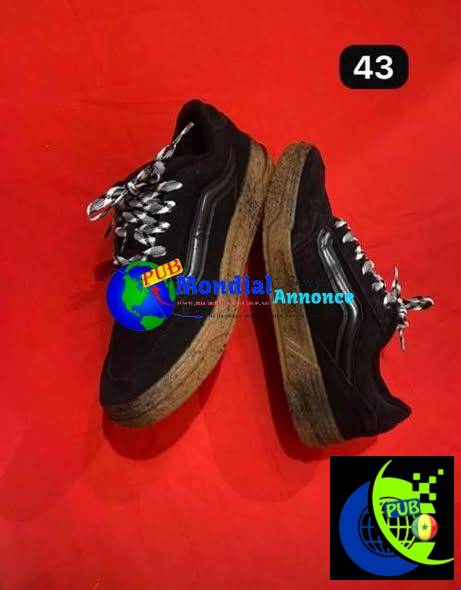 Chaussures à vendre à Guédiawaye – Vidage
