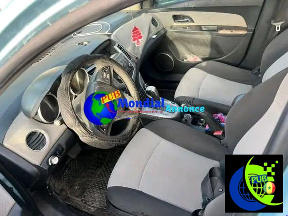 🚗 Chevrolet Cruze automatique essence – 1 350 000 FCFA