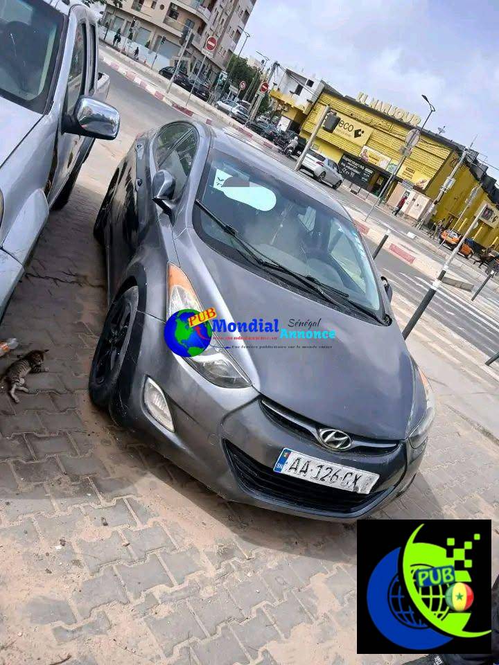 🚗 Hyundai Elantra 2012 à vendre – 2 500 000 FCFA