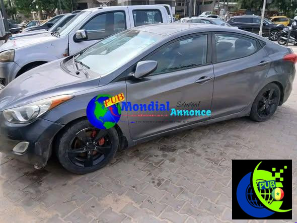 🚗 Hyundai Elantra 2012 à vendre – 2 500 000 FCFA